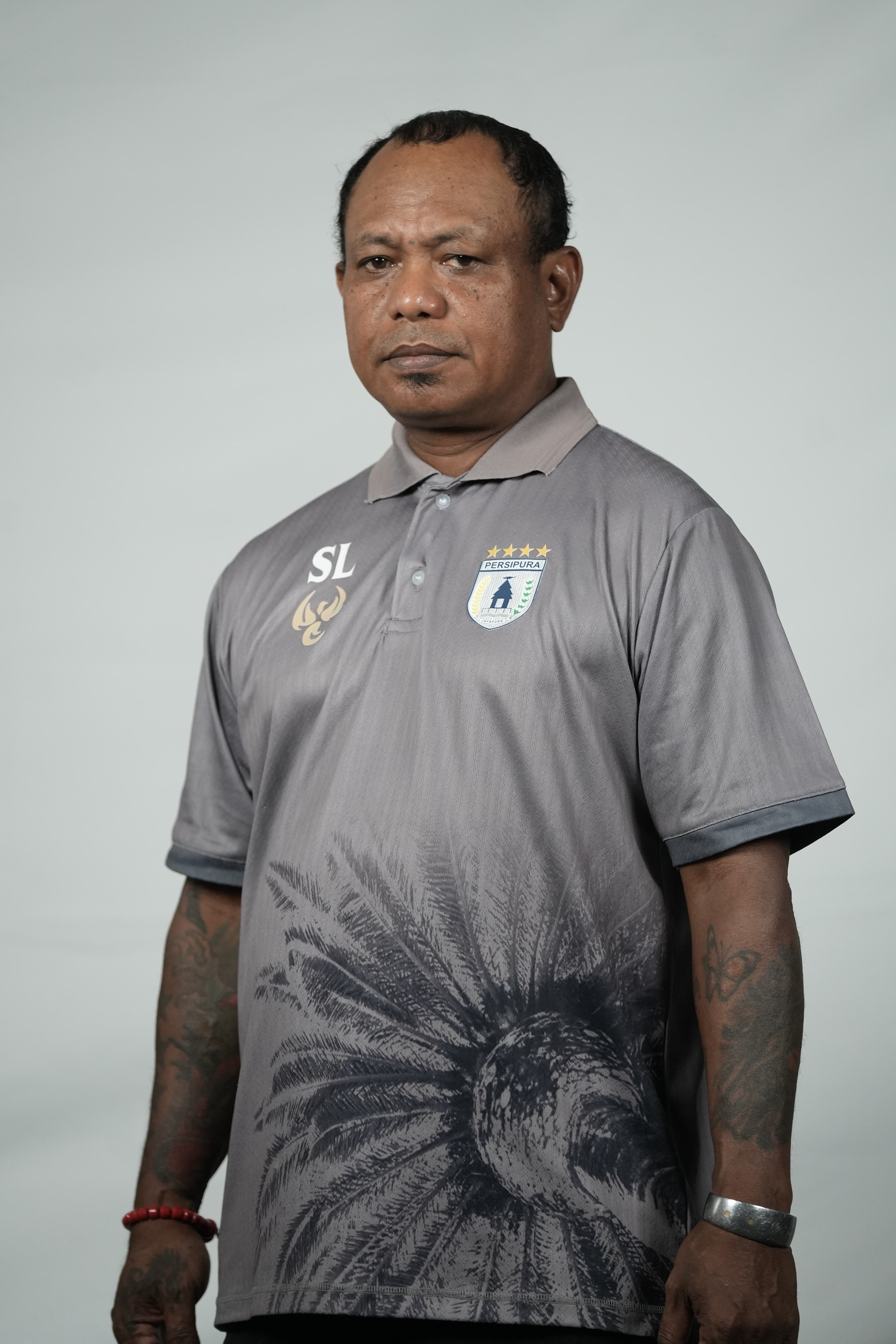 Stevy Lopulalan