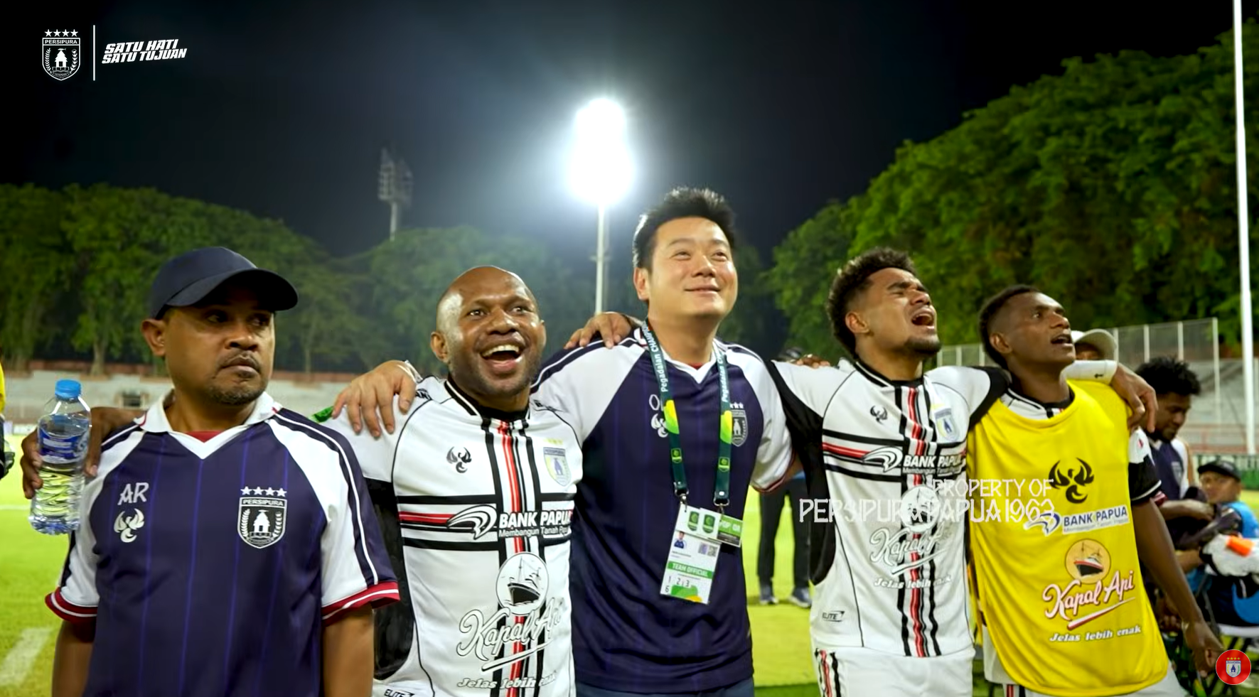  Persipura On The Road